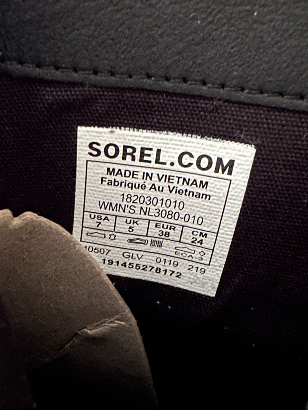 Sorel Black Leather & Suede Ankle Boot with Side Zipper - Picture 5 of 6